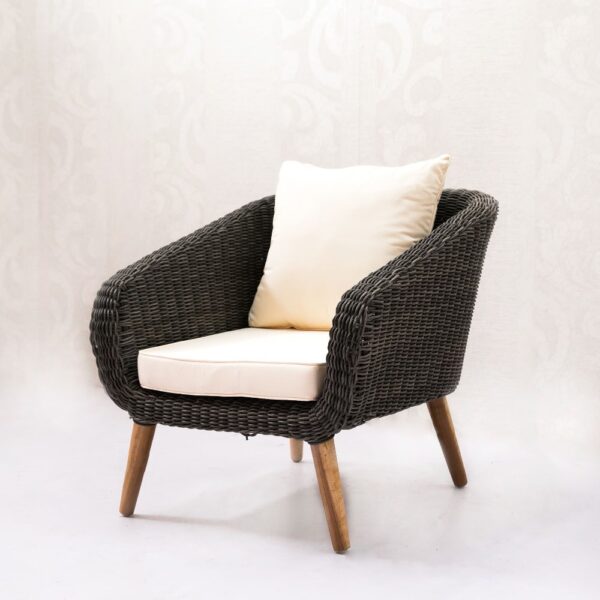 ucep-synthetic-rattan-accent-chair