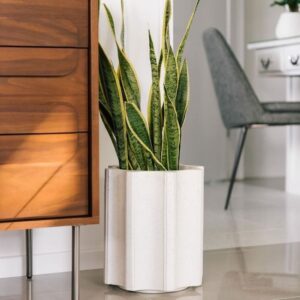 column-planter-medium
