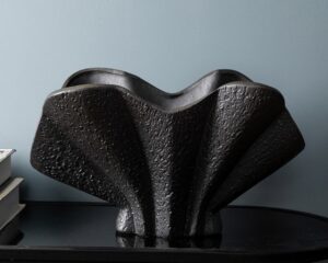 Shelly Ceramic Vase - Black Ceramic Vase