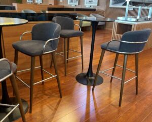 Focal Barstool